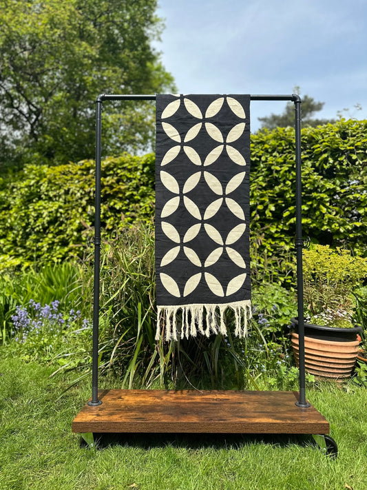 Table Runner Black - Bibianna African Art Collective